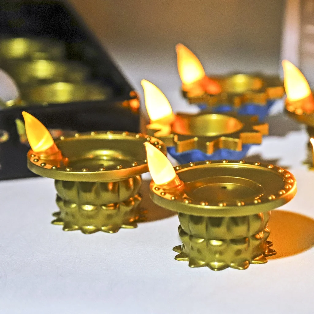 Lighting Decoration For Diwali - Lampe à bougie LED Deepavali Simulation