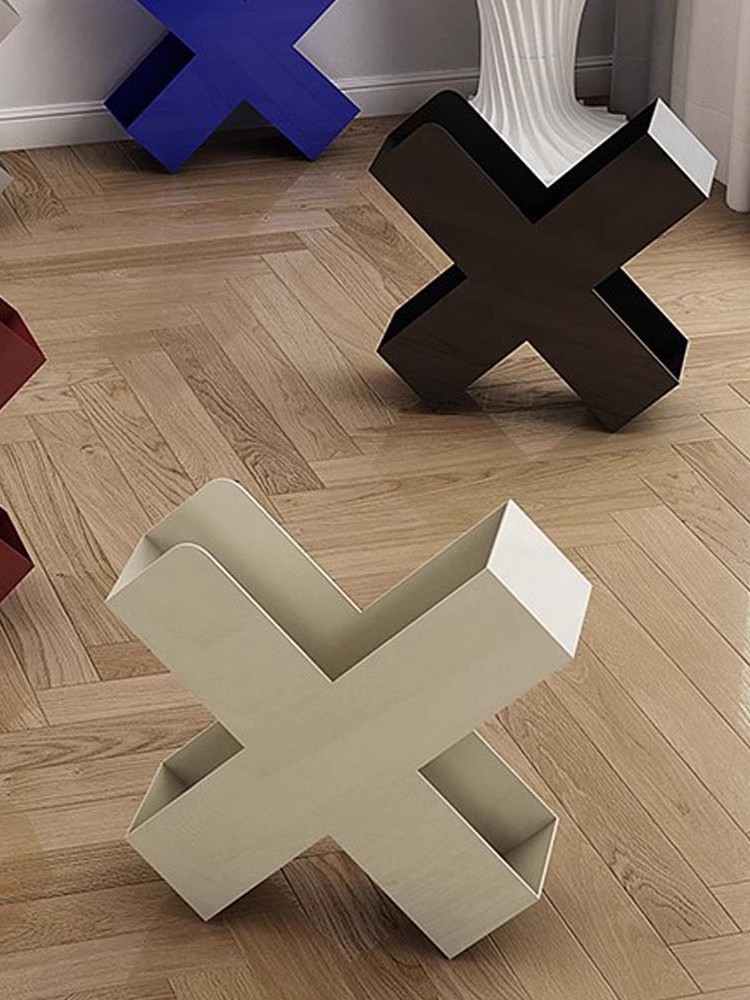 Bibliothèque en métal de luxe, - Lighting And Decor Magazine avis et prix